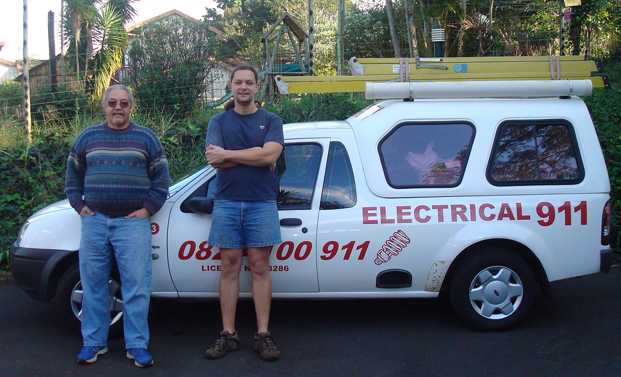 Electrical911 vehicle with Colin and Noel 